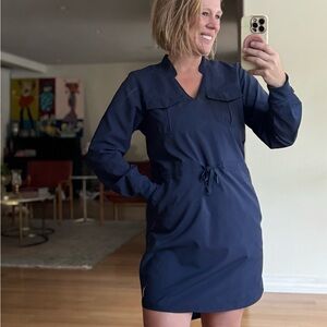 William Murray Golf Navy Long Sleeve Size Medium Dress Drawstring Midi V Neck